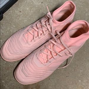 Tango 18.3 Indoor shoes